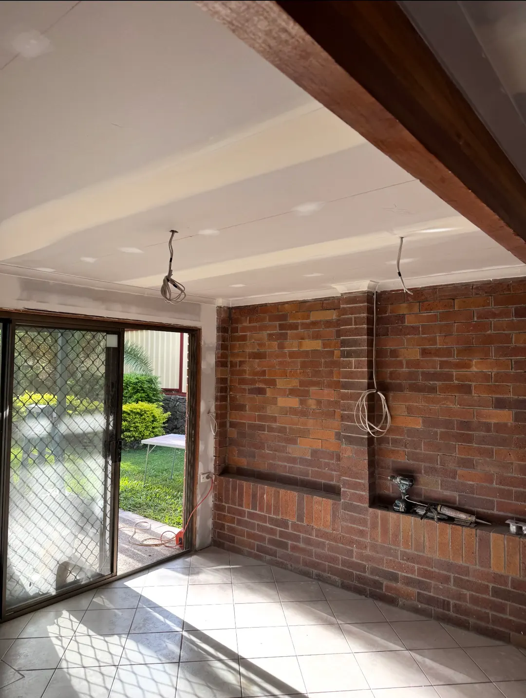 Finishing up some jobs before the weekend — Plasterer work by A+S Poljak Plasterers in Sinnamon Park