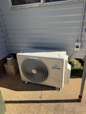 Air Conditioning work by The Aircon Man
